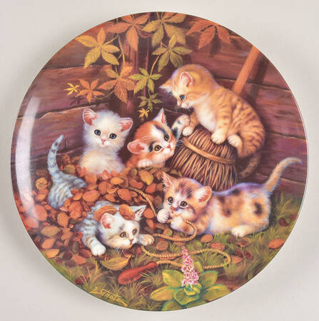 Kitten Expeditions In The Leaves - No Box