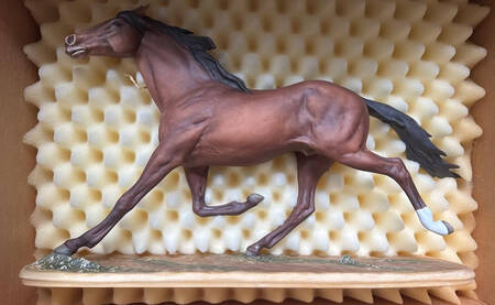 Horses Standard Trotter (Color Bisque) - Boxed