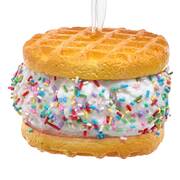 Santa's Cookie Bakery Waffle Ice Cream Sandwich- C - No Box