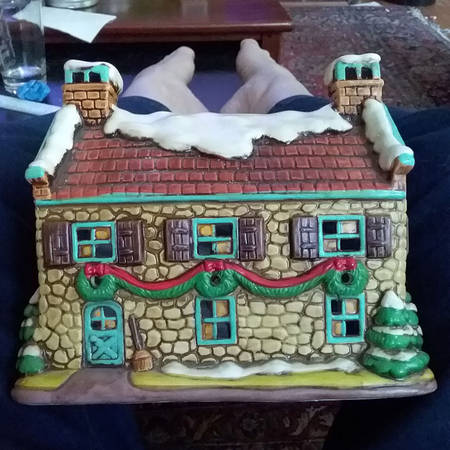 Colonial Village Lighted Christmas House - Bx363 With Box