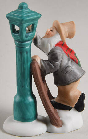 Colonial Village Mr Watts Lamp Post - No Box