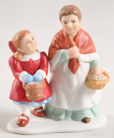 Colonial Village Mary & Annabelle - No Box