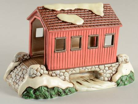 Colonial Village Sweethearts Bridge - Boxed