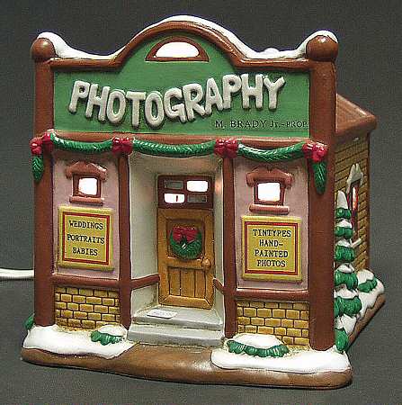 Colonial Village Photo Studios - Boxed