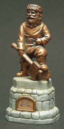 Colonial Village Notfel Statue - Boxed