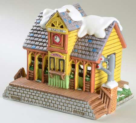 Colonial Village Old Time Station - No Box