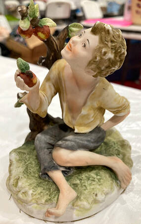 Lefton Figurines Eugene - No Box