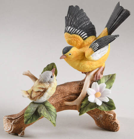 Lefton Figurines Goldfinches - No Box