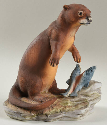 Lefton Figurines Otter With Fish  - No Box
