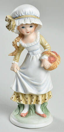 Lefton Figurines Girl With Basket - No Box