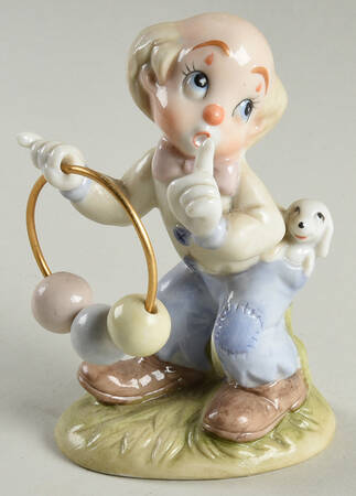 Lefton Figurines Clown With A Hoop-Pastel - No Box