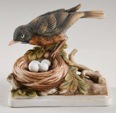 Lefton Figurines Robin - No Box