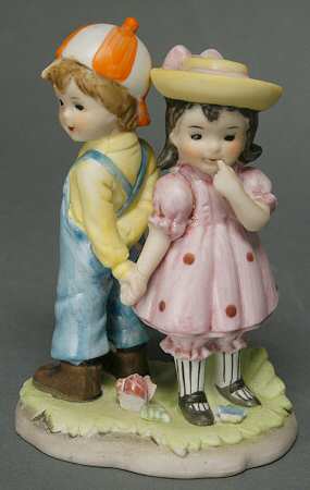 Lefton Figurines Boy & Girl Holding Hands - No Box
