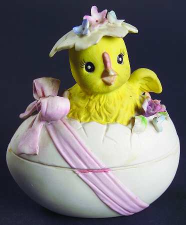 Lefton Figurines Chick In Egg-Coverd Box - Boxed