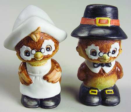 Lefton Figurines Owl-Salt And Pepper Shakers - Boxed