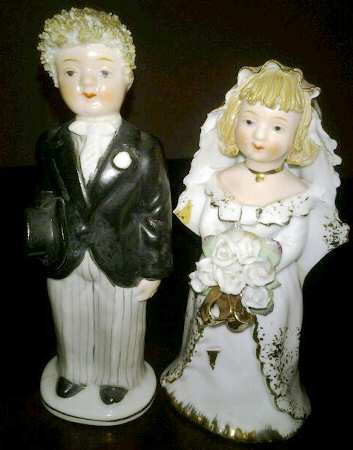 Lefton Figurines Bride & Groom-Pair - Boxed
