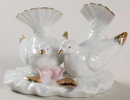 Lefton Figurines Two Doves White With Gold - With Box Bx357