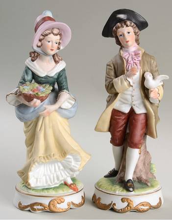 Lefton Figurines Man And Woman-Pair - With Box Bx380