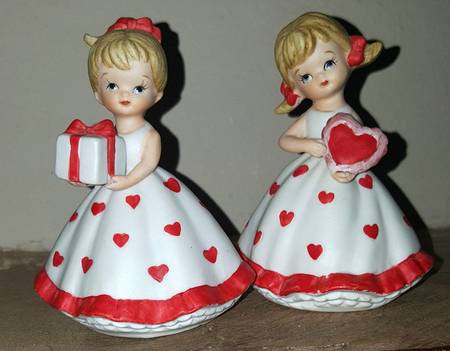 Lefton Figurines Girl W/ Valentine Heart - No Box 235