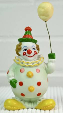 Lefton Figurines Clown With Balloon - Boxed