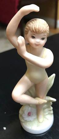 Lefton Figurines Child Ballerina - No Box