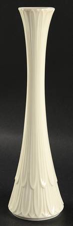 Giftware 10" Bud Vase