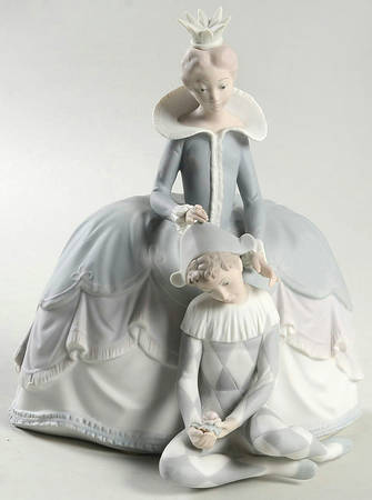 Commedia Dell'Arte Lady With Young Harlequin - No Box