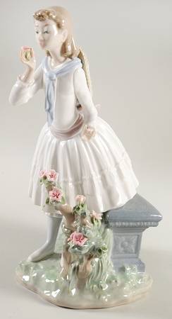 Children with Flowers Exquisite Scent - Boxed