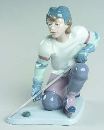 Sports Hockey Player - No Box