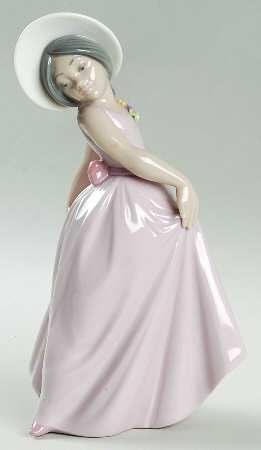 Chiquitinas with Hat Iris - Boxed
