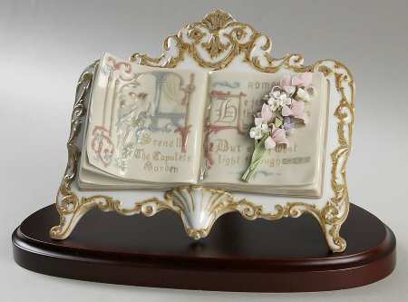 Romance (Singles) Words Of Love - With Box