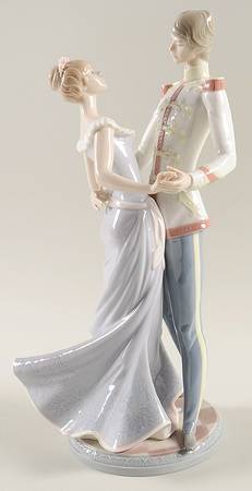 Romance (Couples) At The Ball - With Box
