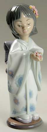 China Dolls Set Bearing Flowers - Boxed