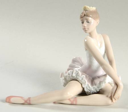 Dance Graceful Pose - Boxed