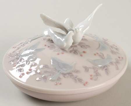 Lladro Boxes The Encounter - Boxed