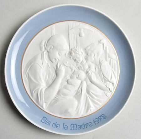 Mothers Day Plate-Annual New Arrival-L7105 - Boxed