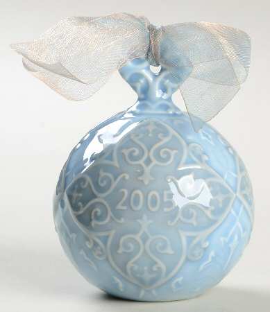 Lladro Christmas Ornament-Figural Cantata Ball-2005 - Boxed
