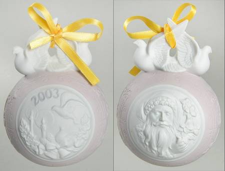 Annual Ball Ornament 2003-L6727m - With Box