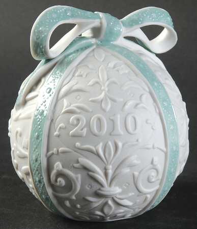Annual Ball Ornament 2010 Christmas Ball - L18338 - Boxed