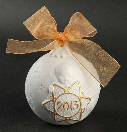 Annual Ball Ornament 2013 Re-Deco Gold - L8375 - Boxed