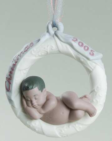 Baby's First Christmas Baby In Wreath (Black) - Boxed