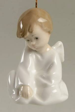 Miniature Ornaments-Lladro Angel Sitting - No Box