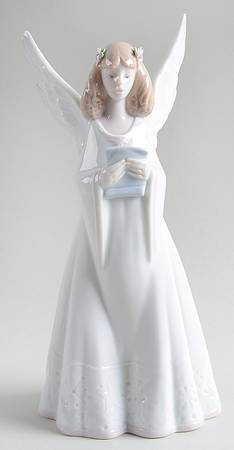 Tree Toppers Angels Heavenly Melodies - With Box