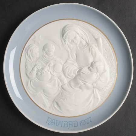 Annual Christmas Plate Nativity - Boxed
