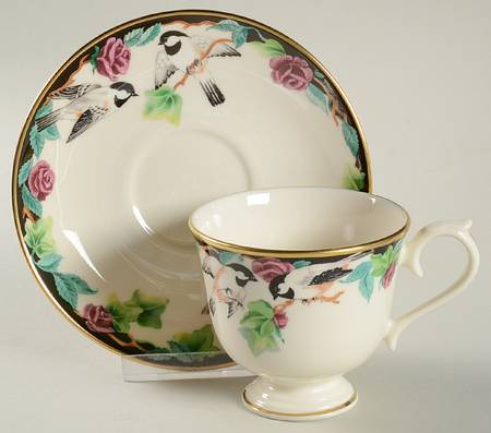 Birds of America Chickadee Cup & Saucer - No Box