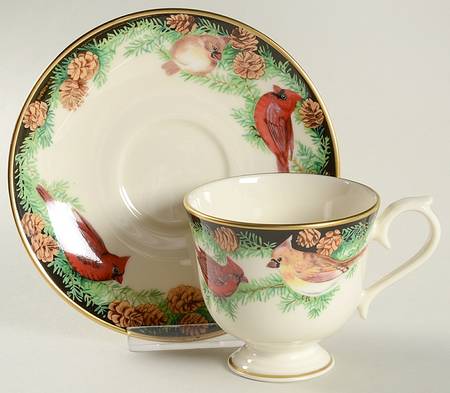 Birds of America Cardinal Cup & Saucer - Boxed