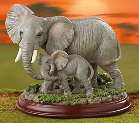 Elephant Collection Peaceful Embrace - Boxed