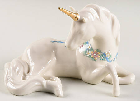China Jewels Figurines Unicorn - With Box