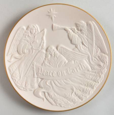 Nativity Vignettes Peace On Earth-Angels - No Box