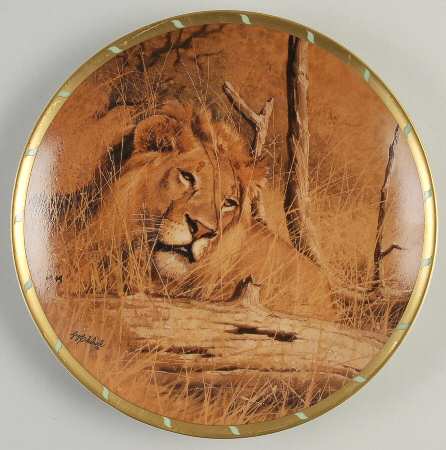 Royal Cats Lion In Wait - No Box